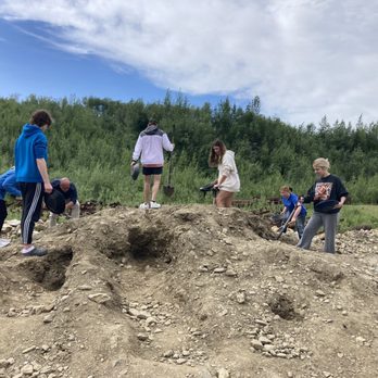 Gold Daughters - Kids digging up more paydirt - Museums Near Me - Fairbanks, Alaska