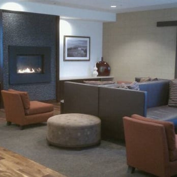 Active Wellness Center - A waiting area/lounge. - Gyms Near Me - Petaluma, California