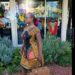 Bought this really comfortable sun dress at Mumbi's. It's light weight and carefree fabric made for a great day in longbeach.