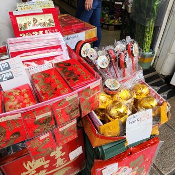 Chinatown - Local Flavor Near Me - Honolulu, Hawaii