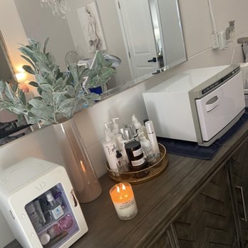 Chic Beauty House - Chic Beauty House - Skin Care Near Me - Apollo Beach, Florida