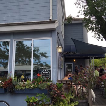 Wildflower Cafe - Outside and patio - Breakfast & Brunch Near Me - Clearwater, Florida