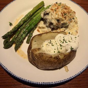 Red Lobster - Seafood Near Me - Kentwood, Michigan