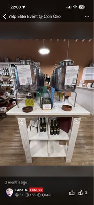 Con' Olio Oils & Vinegars by null