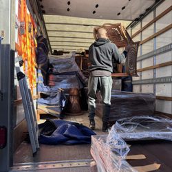 EXO MOVING - Moving service for a client, including transportation of a 1,235-lb safe