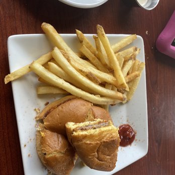 Ruby Tuesday - Kids burger - Burgers Near Me - Winder, Georgia Ruby Tuesday - Kids burger - Burgers Near Me - Winder, Georgia