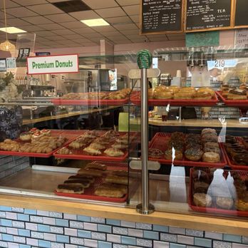 Big Apple Doughnut and Cafe - Donuts Near Me - Mauldin, South Carolina
