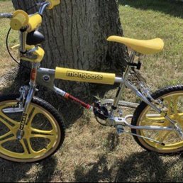 BMX Mongoose "stranger things" limited edition BMX Mongoose "stranger things" limited edition