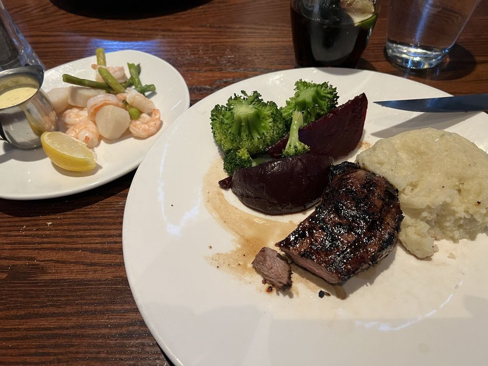 THE KEG STEAKHOUSE + BAR Updated July 2024 29 Photos & 34 Reviews