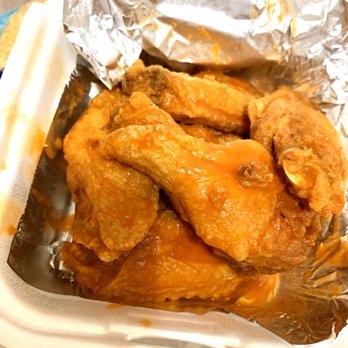 Don's NY Pizza - 6 wings hot - Pizza Near Me - Peoria, Arizona Don's NY Pizza - 6 wings hot - Pizza Near Me - Peoria, Arizona
