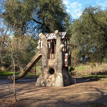 Arcade Creek Park Preserve - Parks Near Me - Citrus Heights, California
