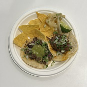 El Burrito Mojado - Tacos - asada and birria - IG @bougiefoodieboi - Food Trucks Near Me - Kirkland, Washington El Burrito Mojado - Tacos - asada and birria - IG @bougiefoodieboi - Food Trucks Near Me - Kirkland, Washington