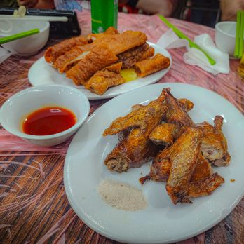 愛文生 - Hong Kong Style Cafe Near Me - Hong Kong, HK