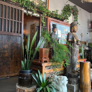 Cascade Spa - Front lobby - Massage Near Me - San Diego, California Cascade Spa - Front lobby - Massage Near Me - San Diego, California
