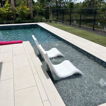 East Coast Turf - Artificial turf and privacy shrubs installed - Artificial Turf Near Me East Coast Turf - Artificial turf and privacy shrubs installed - Artificial Turf Near Me