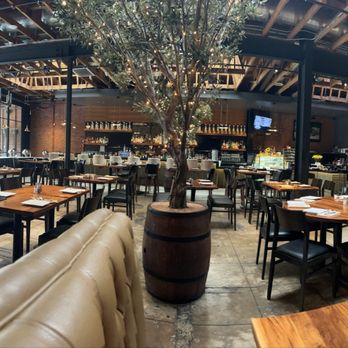 Shekarchi Bar & Grill - Persian/Iranian Near Me - Los Angeles, California Shekarchi Bar & Grill - Persian/Iranian Near Me - Los Angeles, California