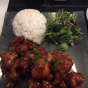 QQ Sushi & Kitchen - Sushi Bars Near Me - Spokane, Washington