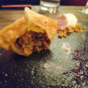 Expendio Tradición - Cross-section of Bunuelos - 4 stars. Very pretty, tasty but all 3 were the same! New Years Eve fixed menu dinner '15 - Mexican Near Me - Oaxaca, OAX Expendio Tradición - Cross-section of Bunuelos - 4 stars. Very pretty, tasty but all 3 were the same! New Years Eve fixed menu dinner '15 - Mexican Near Me - Oaxaca, OAX