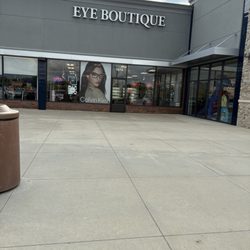 Eye Boutique - Entrance