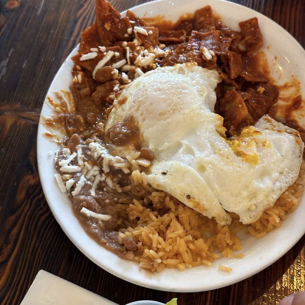 Mariscos Puerto Nuevo - Chilaquiles con Huevos - Mexican Near Me - Seaside, California Mariscos Puerto Nuevo - Chilaquiles con Huevos - Mexican Near Me - Seaside, California