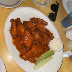 Brio's Pizzeria & Restaurant - Buffalo Wings