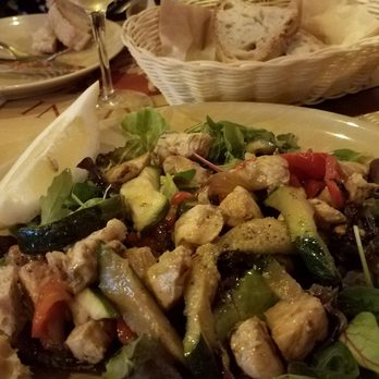 Ai Tre Scalini - Chicken with lettuce and order of scrumptious meatballs. - Wine Bars Near Me - Rome, RM