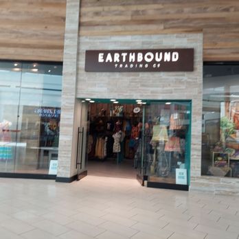 Earthbound Trading - Storefront - Accessories Near Me - Orlando, Florida Earthbound Trading - Storefront - Accessories Near Me - Orlando, Florida
