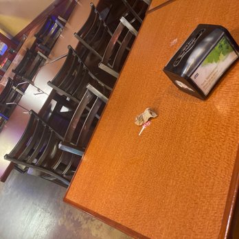 Me-n-Ed's Pizzeria - Pizza Near Me - Tulare, California Me-n-Ed's Pizzeria - Pizza Near Me - Tulare, California
