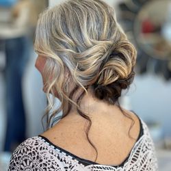 Tame Studio - Updo by Lana