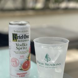 Four Seasons Hotel Miami
