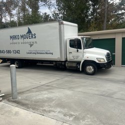 Mako Movers - We provide local and long distance moving services