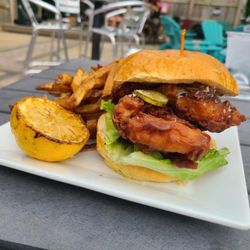Severna Park Taphouse - Fried haddock sandwich with fries