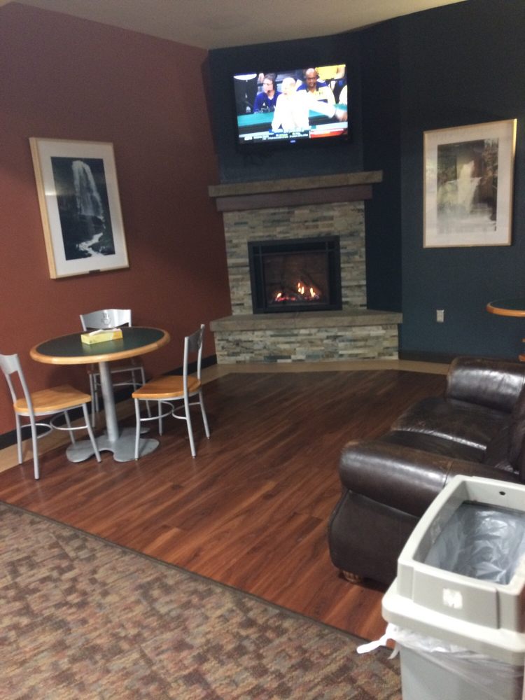 LOGAN HEALTH MEDICAL FITNESS CENTER 15 Reviews 205 Sunnyview Ln