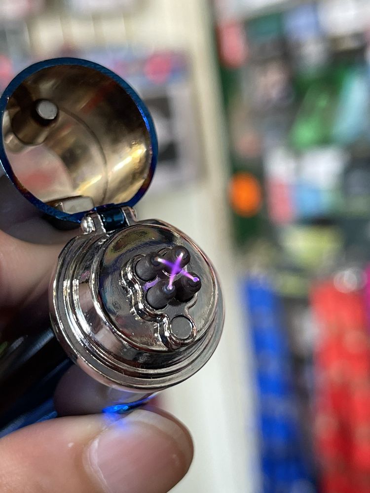 PIPELINE 1063 Photos & 99 Reviews 1019 University Ave, Honolulu, Hawaii Tobacco