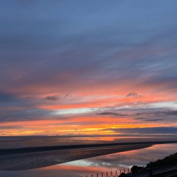 Escaping Anchorage - Sunset over the Turnagain Arm - Tours Near Me - Anchorage, Alaska Escaping Anchorage - Sunset over the Turnagain Arm - Tours Near Me - Anchorage, Alaska