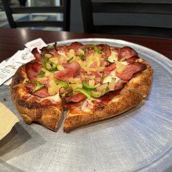 Tony's Pizza - Hawaiian
