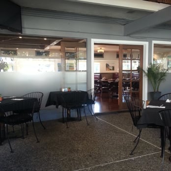 Live Oak Cafe - We sat very comfortably on the patio but the inside is really nice too - Breakfast & Brunch Near Me - Santa Barbara, California Live Oak Cafe - We sat very comfortably on the patio but the inside is really nice too - Breakfast & Brunch Near Me - Santa Barbara, California