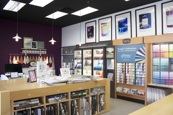 The Paint People 10 Photos Paint Stores 720 Burnhamthorpe Road W Mississauga On Phone Number Yelp