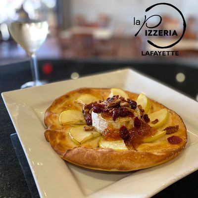 La Pizzeria Lafayette by null