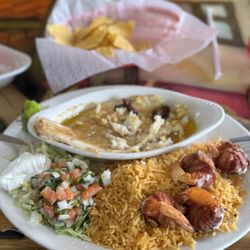 Acapulco Burrito - Pescado a la Plancha con arroz y camarones. Muy rico!!!