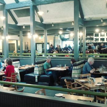 Scott's Bar & Grill - Inside with beautiful beam architecture and high ceilings - Seafood Near Me - Edmonds, Washington Scott's Bar & Grill - Inside with beautiful beam architecture and high ceilings - Seafood Near Me - Edmonds, Washington