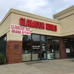 Glamour Nails