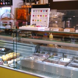 Ari's Bagels