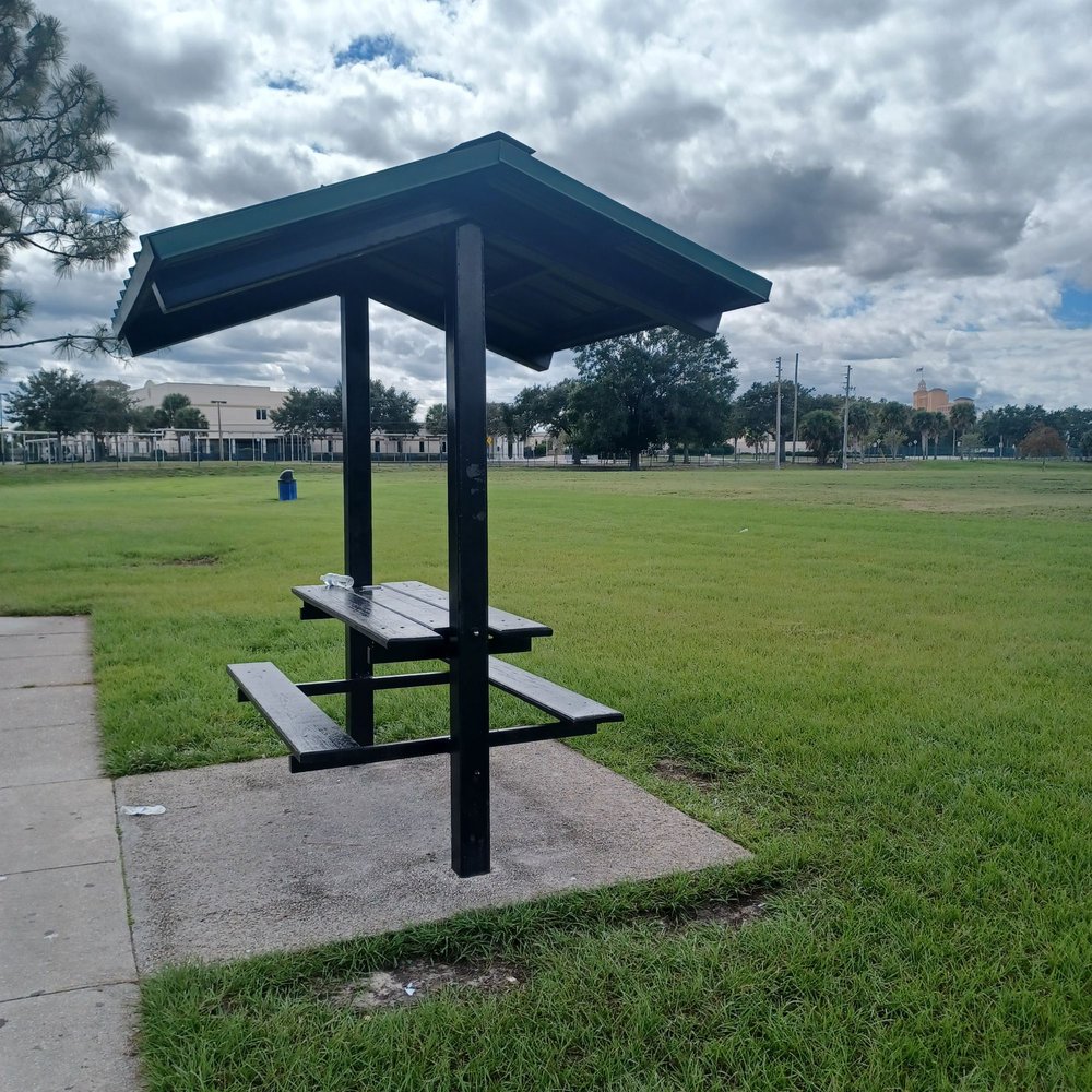 Lester Mandell Park Image