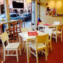 Katalina's Kupcakes - Seating Area