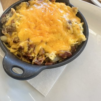 Big Bad Breakfast - Memphis - Big Bad Breakfast Skillet - New American Near Me - Memphis, Tennessee Big Bad Breakfast - Memphis - Big Bad Breakfast Skillet - New American Near Me - Memphis, Tennessee