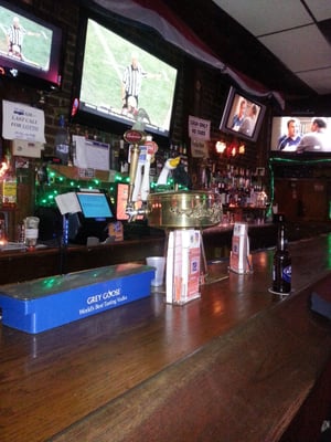 Paradise Alley by null