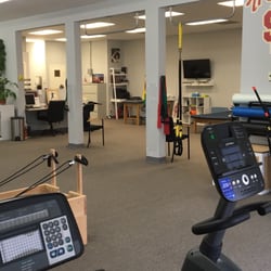 Center For Physical Therapy - Well equipped and spacious workout area