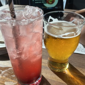 Yard House - Black Cherry hard seltzer and Kona big wave beer - New American Near Me - San Jose, California Yard House - Black Cherry hard seltzer and Kona big wave beer - New American Near Me - San Jose, California