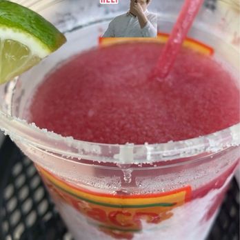 Taco Mama - The Summit - Pomegranate Margarita #2ndRound - Mexican Near Me - Birmingham, Alabama